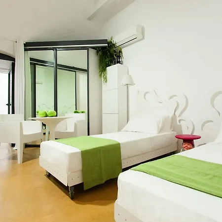 Bed Biancaneve Centro Storico * Ostuni